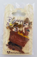 Disneyland Paris Chip & Dale Big Thunder Mountain Pin Trading Badge