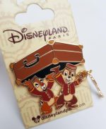 Disneyland Paris Chip & Dale Tower Of Terror Bell Hop Pin Trading Badge Shop The Mouse