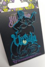 Disneyland Paris Little Mermaid Ursula Glow In The Dark Pin Trading Badge