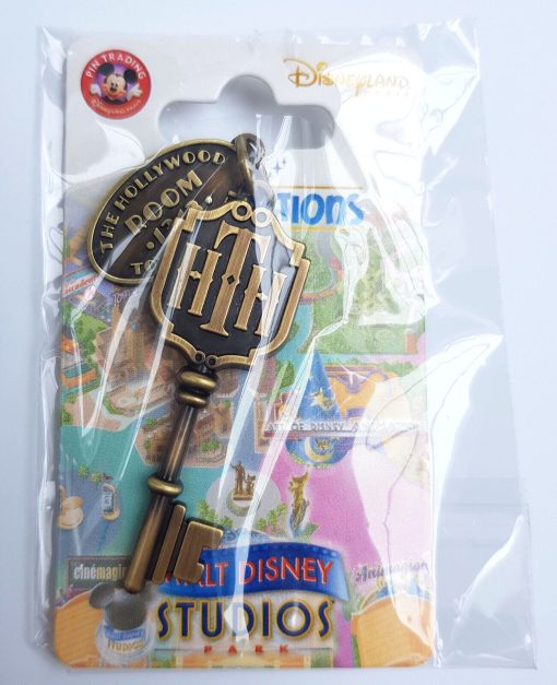 Disneyland Paris Tower Of Terror Room Key Pin Trading Badge
