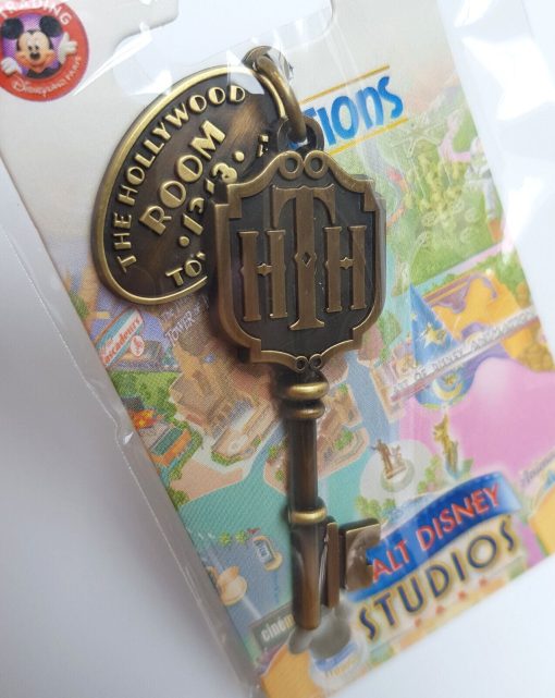Disneyland Paris Tower Of Terror Room Key Pin Trading Badge