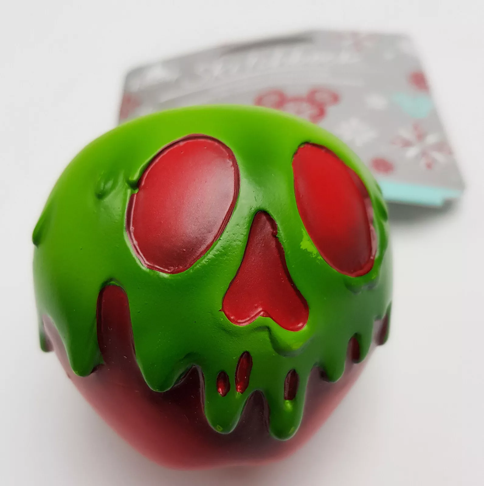 Disney Store Snow White & The Seven Dwarfs Poison Apple Christmas Tree Decoration - Image 10