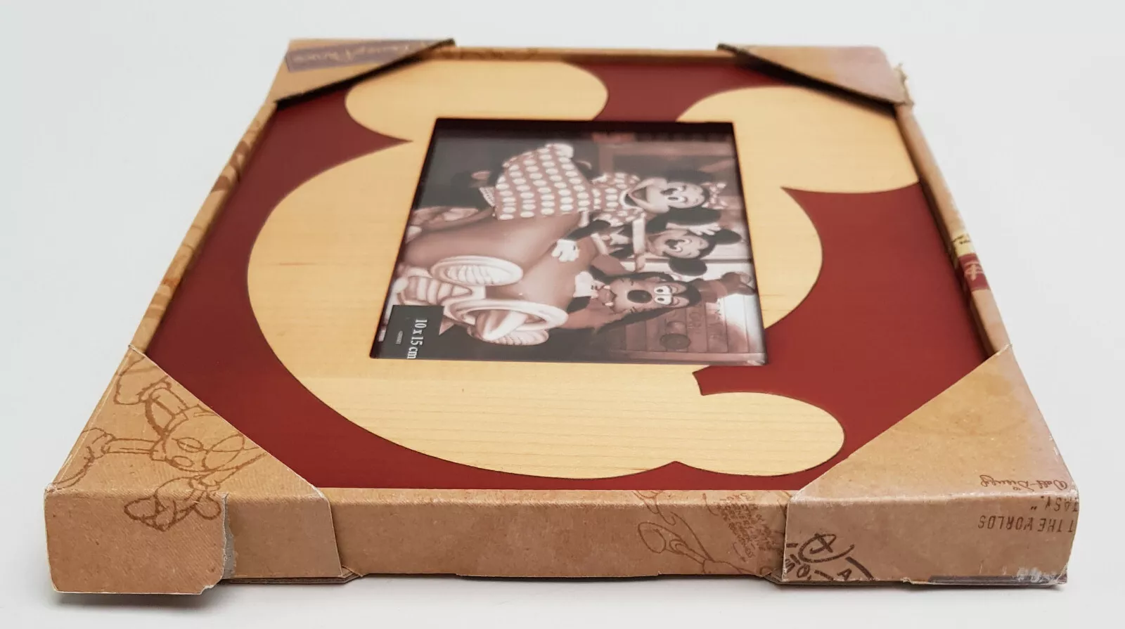 Disneyland Paris Mickey Mouse Wooden Photo Frame 10 x 15cm - Image 9