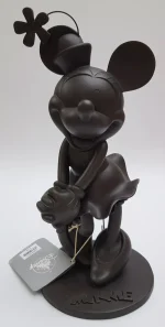 Disneyland_Paris_Minnie_Mouse_Bronze_Effect_Figurine_Ornament_Disney_Parks_H34cm-2