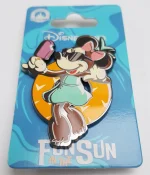 Disneyland_Paris_Minnie_Mouse_Fun_In_The_Sun_Pin_Trading_Badge_Pool_Disney_Parks-3