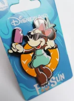 Disneyland_Paris_Minnie_Mouse_Fun_In_The_Sun_Pin_Trading_Badge_Pool_Disney_Parks-4